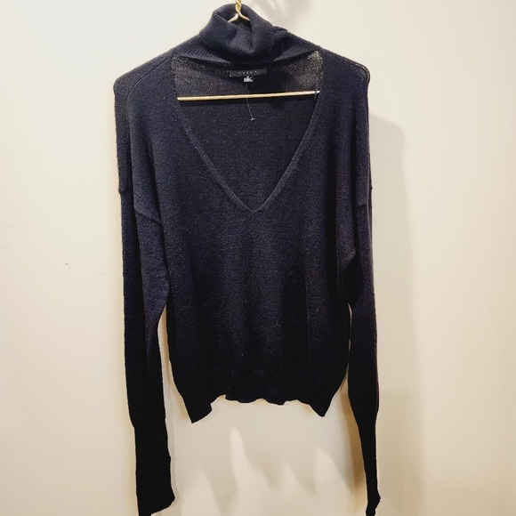 CYRUS Black VNeck Turf Long Sleeves Sweater size M - Picture 7 of 10